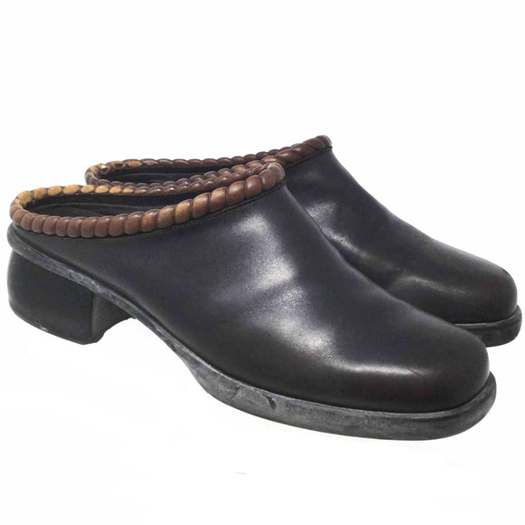 cole haan clogs